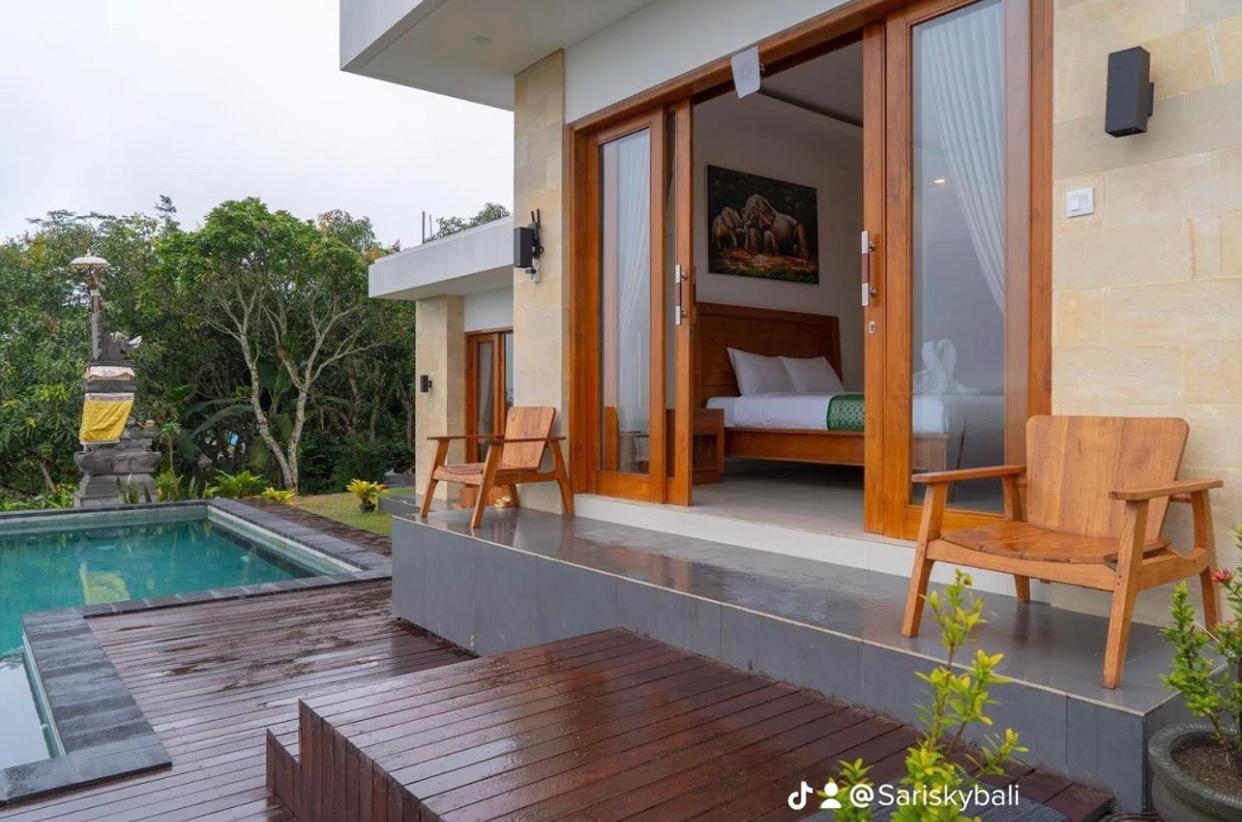 Sari Sky Bali Hotell Kubupenlokan Eksteriør bilde